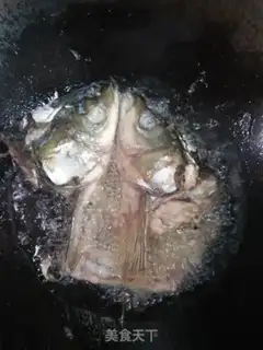 Make Fish head soup step 0