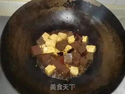 Make Spicy red and white tofu step 5