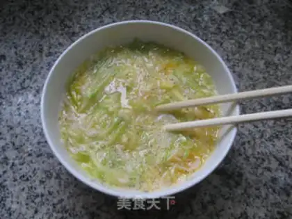 Make Shrimp Piccolo egg stand step 4
