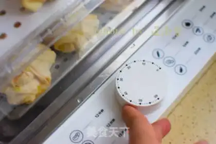 Make Precious onion rolls step 10