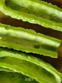 Make A cold, bitter melon step 1