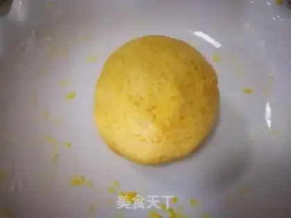 Make Pumpkin ball step 5