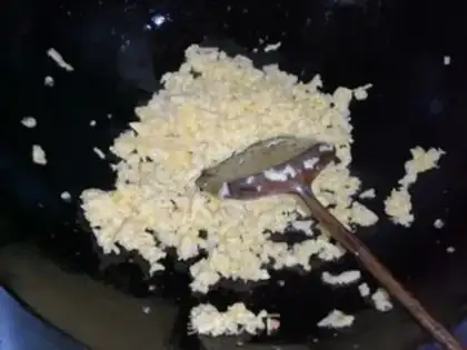 Make Pie omelet step 5