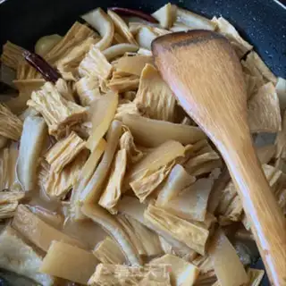 Make Piggy-skin-burning bamboo step 4