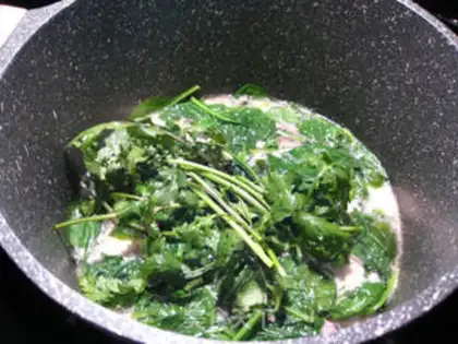 Make Beef spinach tofu soup step 5