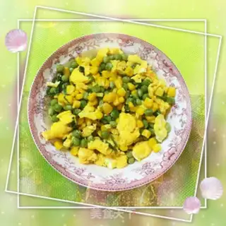 Make Pea corn fried eggs step 4