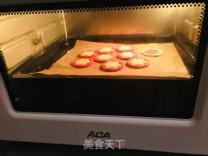 Make Flower cookies step 8