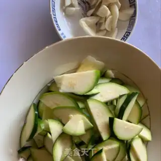 Make Fish egg pea noodles step 8