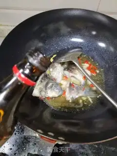 Make Fish fried eggs step 3