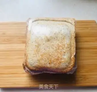 Make Egg sandwich step 10