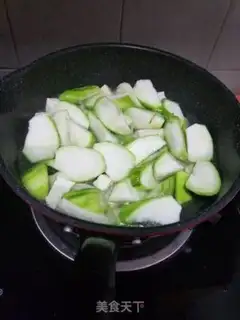 Make Watermelon tofu soup step 2