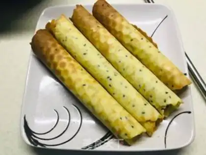 Make Egg rolls step 10