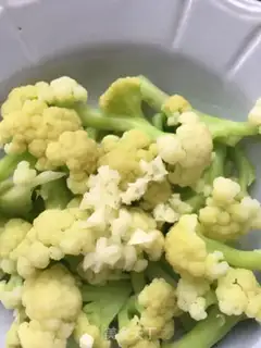 Make Dry-dry broccoli step 8