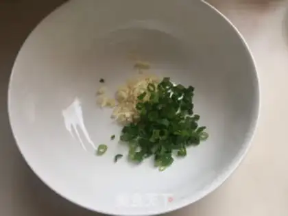 Make Spicy noodles step 2