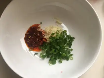 Make Spicy noodles step 3