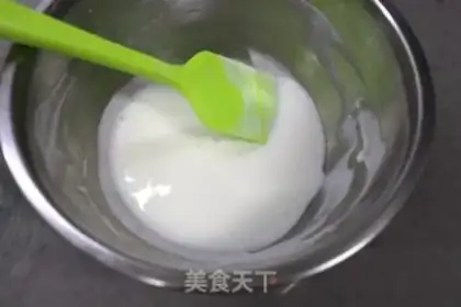 Make Cream cake with no oil and no sugar step 1