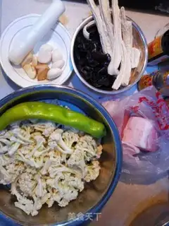 Make A pot of casserole step 0