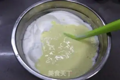 Make Cream cake with no oil and no sugar step 9