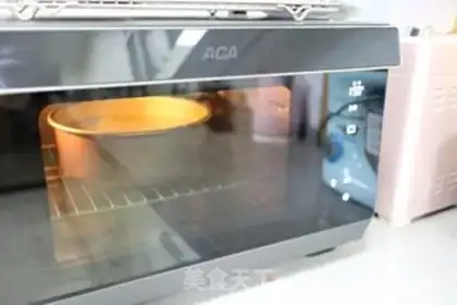 Make Cream cake with no oil and no sugar step 11
