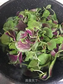 Make Scrambled bean petals step 1