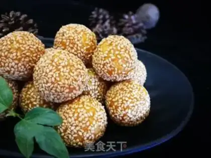 Make Pumpkin ball step 11