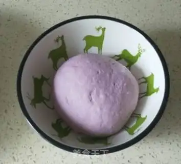 Make Creative potato succubus step 3