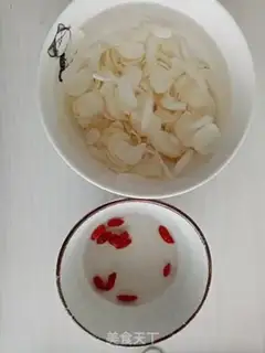Make Celery makes lilies step 0
