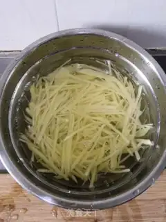 Make Spicy potatoes step 0