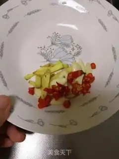 Make Spicy potatoes step 1