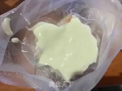 Make Seaweed pine cupcakes step 6