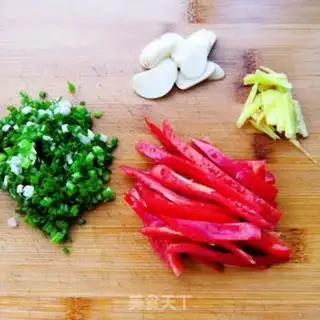 Make Piper pepper with fried chicken step 3