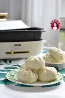 Make Eggs and fragrance buns step 13