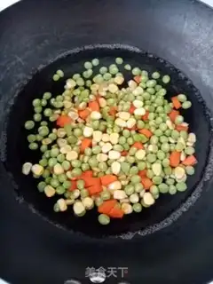 Make Three-colour shrimp step 2