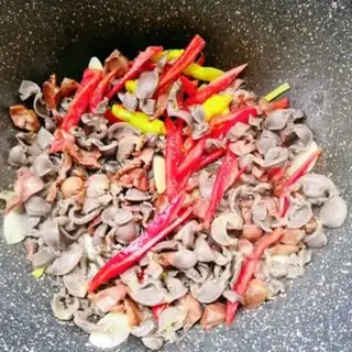 Make Piper pepper with fried chicken step 10