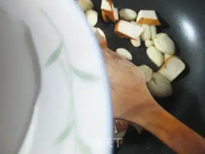 Make Garlic dry step 4