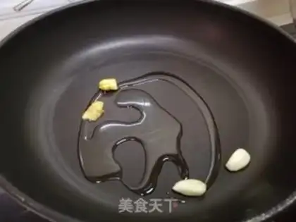 Make Garlic fried tofu step 2