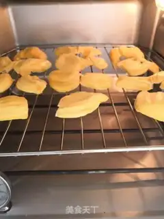 Make Pineapple rice step 3