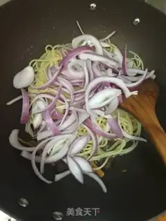 Make Black pepper beef pasta step 9