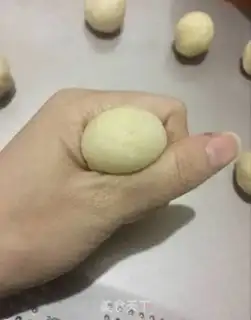 Make Sour cream gold spoon cookies step 7