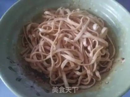 Make Spicy noodles step 5