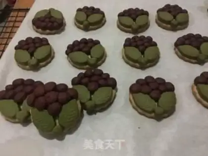 Make Simulation of 3D grape cookies step 17