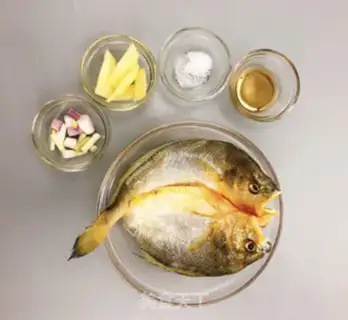 Make Smelting yellow fish step 0