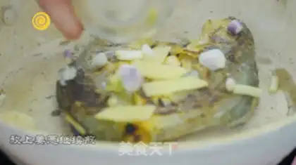 Make Smelting yellow fish step 4