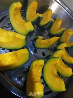 Make Steam chops for Pumpkin step 2