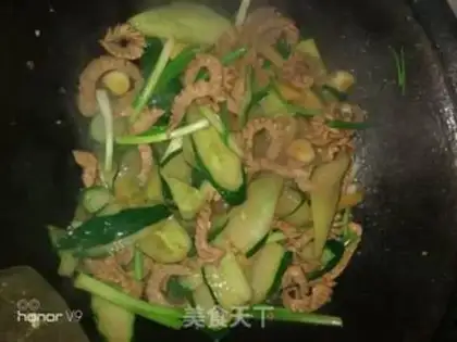 Make The cucumbers make flowers step 10