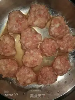Make Maroon tofu soup step 0