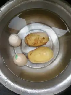 Make Egg potatoes step 0