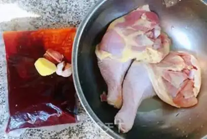 Make A chicken leg fork step 0