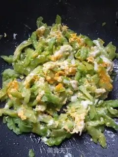 Make Bitter eggs step 4