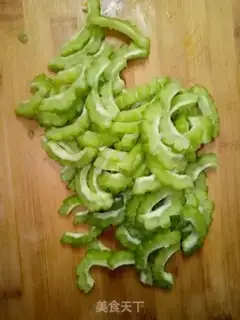 Make A cold, bitter melon step 0